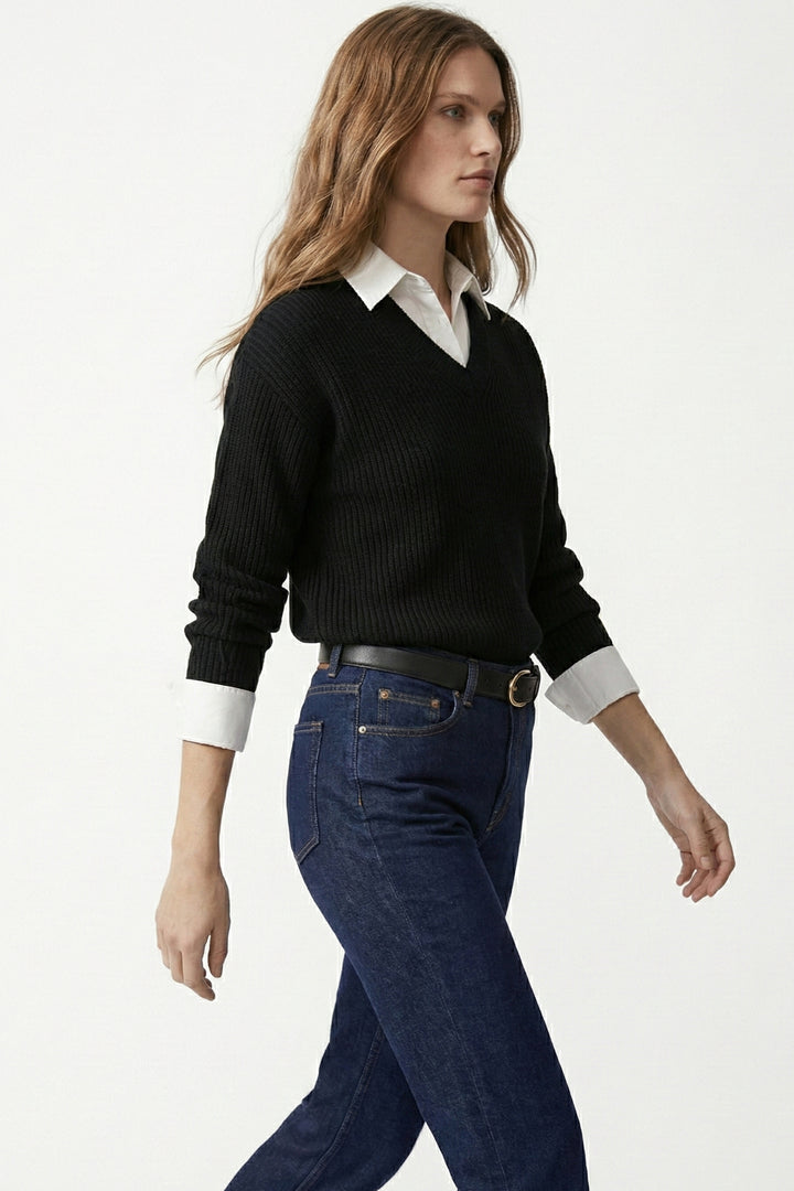 Women’s 100% Cashmere Black V-Neck Sweater